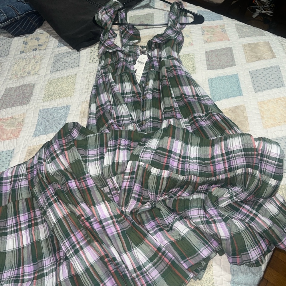 Pilcro Green Purple Plaid Button-Front Top - Picture 3 of 4